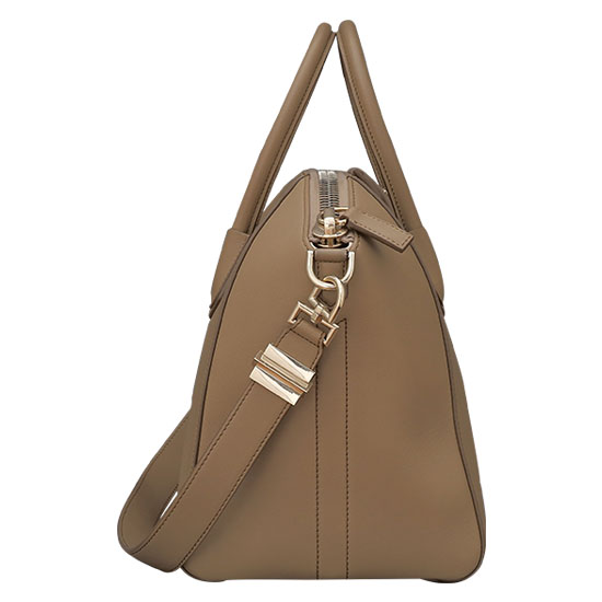 GIVENCHY(USED)안티고나 라이트 브라운 미듐
