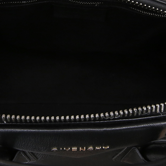 GIVENCHY(USED)안티고나