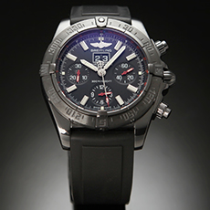 BREITLING(USED) 블랙버드 블랙스틸 리밋 에디션