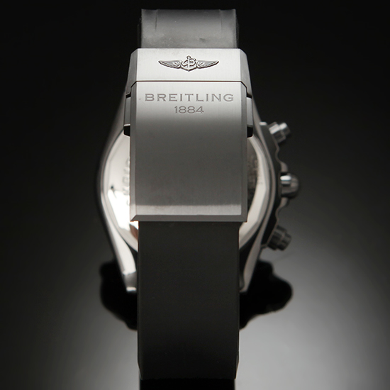 BREITLING(USED) 블랙버드 블랙스틸 리밋 에디션