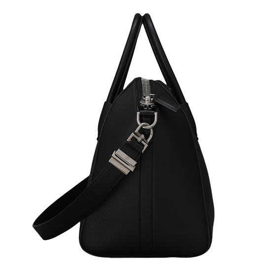 GIVENCHY(USED)안티고나