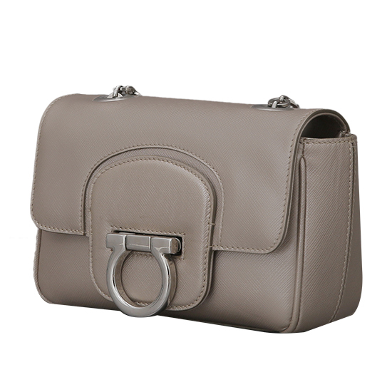 FERRAGAMO(USED)간치니 미니 체인백