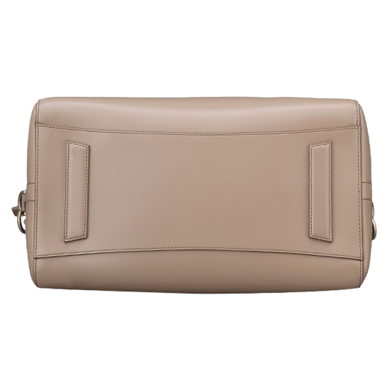 GIVENCHY(USED)안티고나 베이지 미듐
