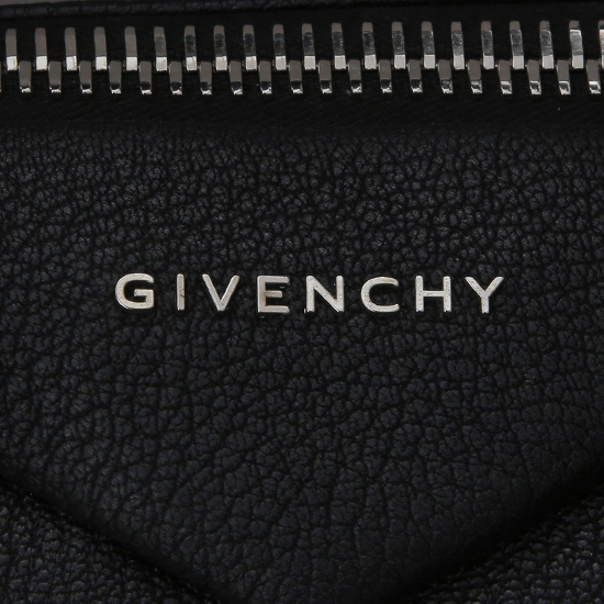 GIVENCHY(USED)안티고나