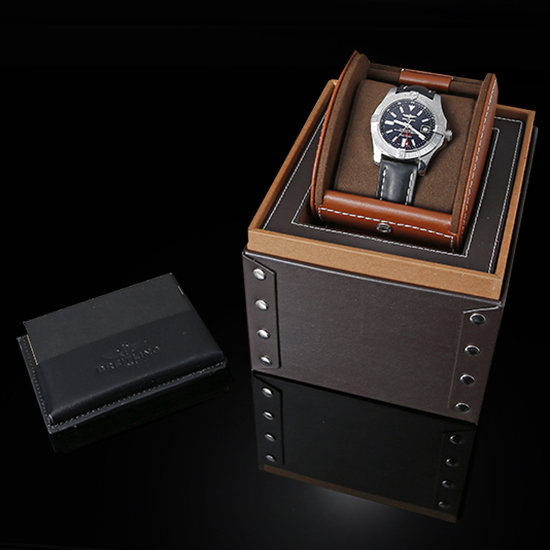 BREITLING(USED) 어벤저2 GMT A32390
