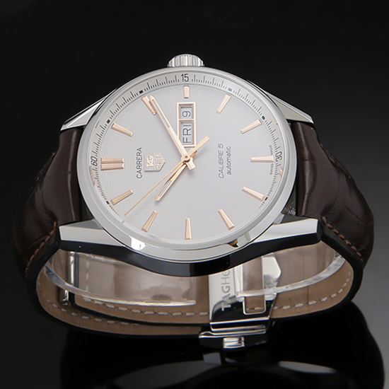 TAG Heuer(USED)까레라 데이데이트 WAR201D
