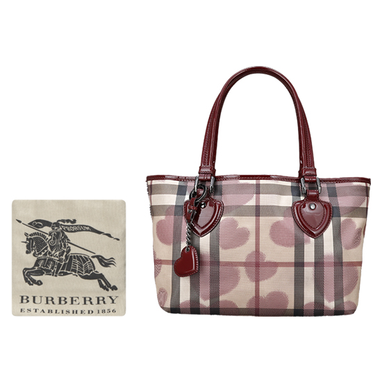 BURBERRY(USED)PVC 하트 스킨 숄더백