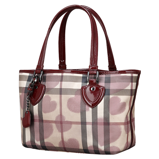 BURBERRY(USED)PVC 하트 스킨 숄더백