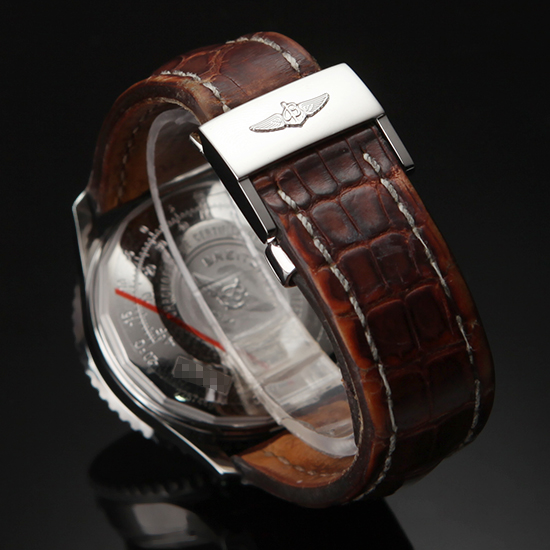 BREITLING(USED) 네비타이머 월드