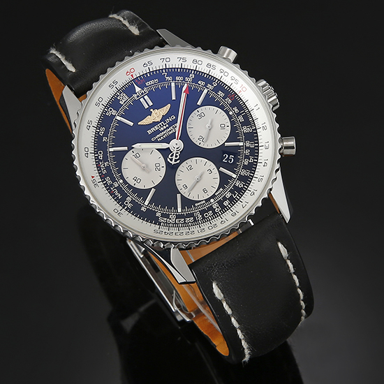 BREITLING(USED) 네비타이머 01 크르노 AB0120