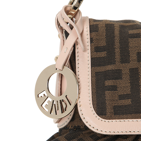 FENDI(USED)쉐프백