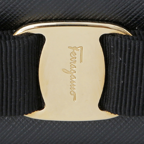 FERRAGAMO(USED)바라리본 간치니 체인 숄더백