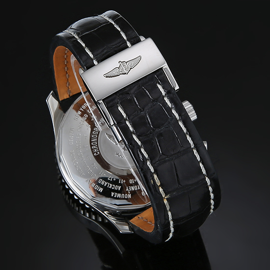 BREITLING(USED) 네비타이머 월드 a24322