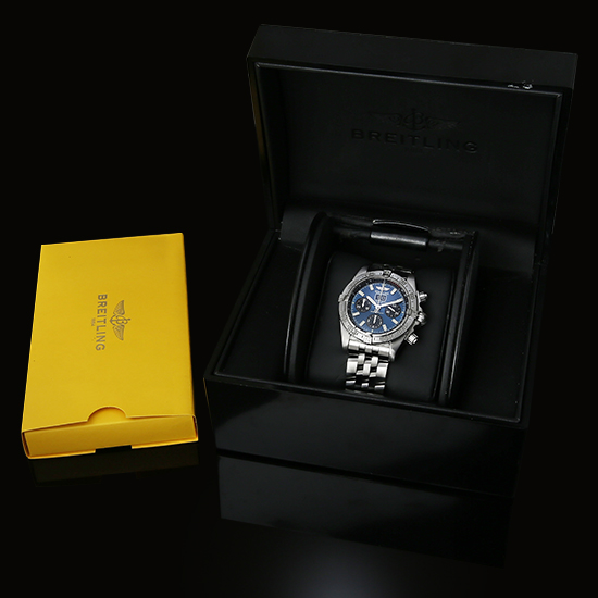 BREITLING(USED) 크로노멧 블랙버드 A44359