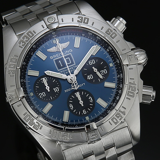 BREITLING(USED) 크로노멧 블랙버드 A44359