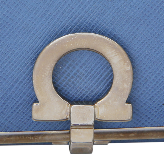 FERRAGAMO(USED)간치니 장식 장지갑
