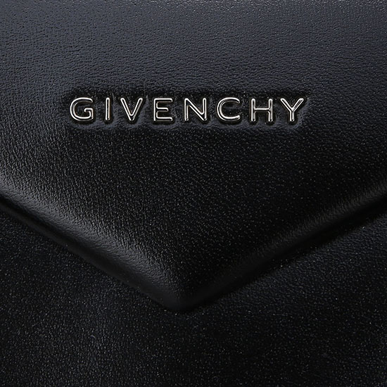 GIVENCHY(USED)안티고나 블랙 미듐 유광