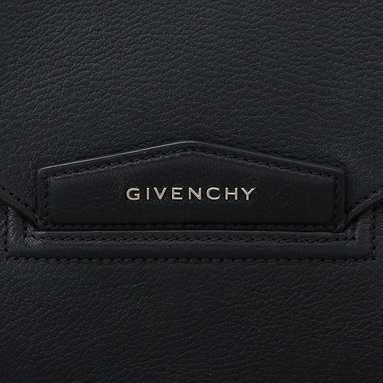 GIVENCHY(USED)안티고나 클러치