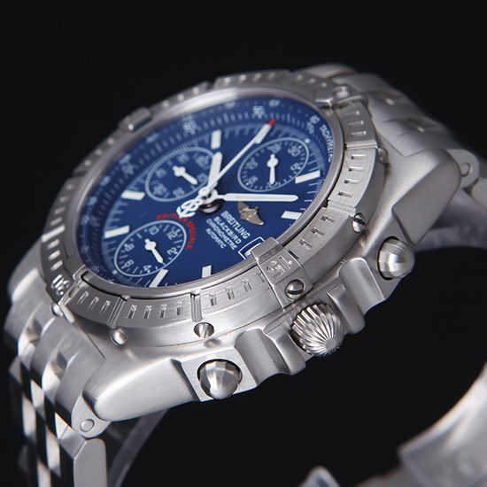 BREITLING(USED) 블랙버드 크르노