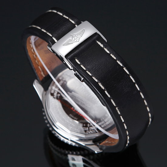 BREITLING(USED) 네비타이머 몽블리앙 다토라