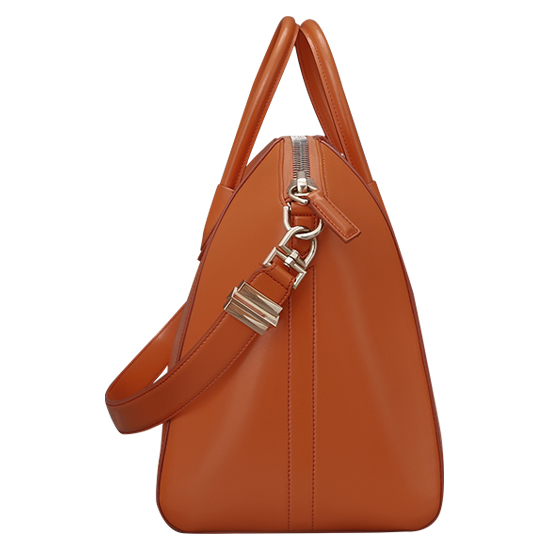 GIVENCHY(USED)안티고나 라지