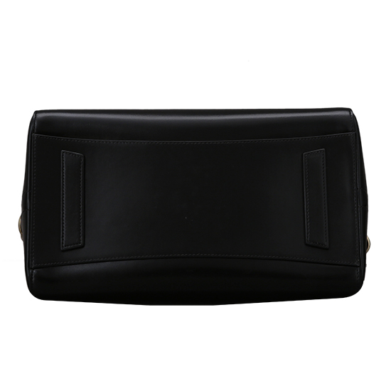 GIVENCHY(USED)안티고나