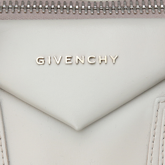 GIVENCHY(USED)안티고나 그레이 미듐