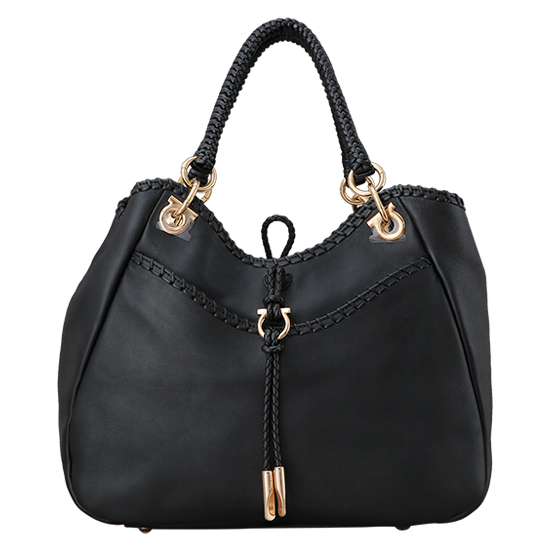 FERRAGAMO(USED)블랙 레더 숄더백