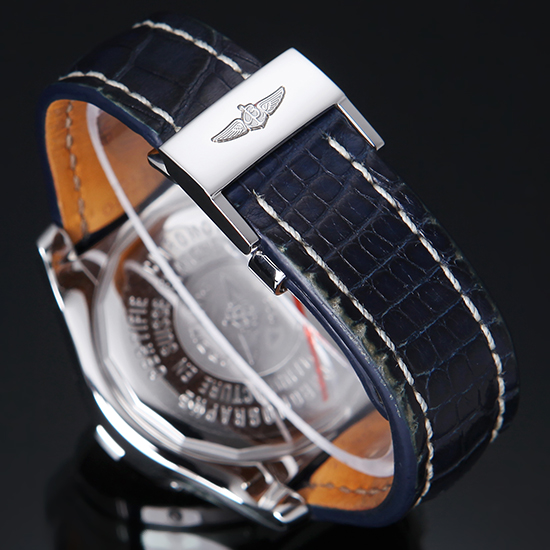 BREITLING(USED) 어벤져 스카이 랜드