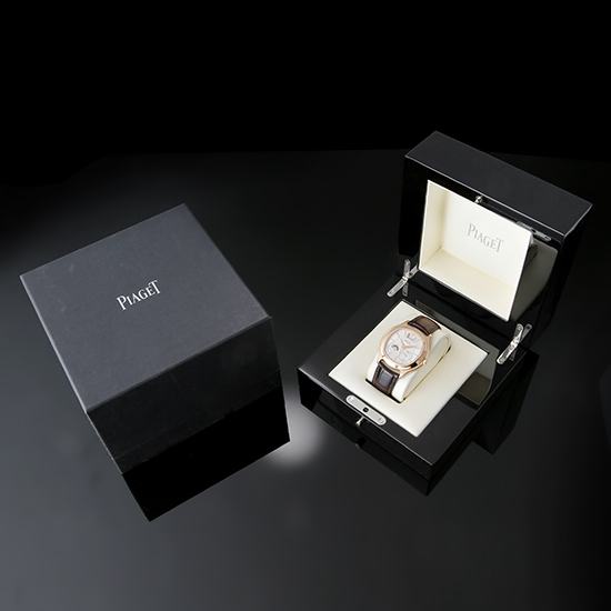 Piaget(USED)엠페라도 꾸숑