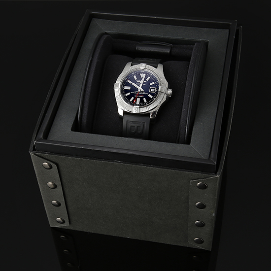 BREITLING(USED) 어벤저2 GMT A32390