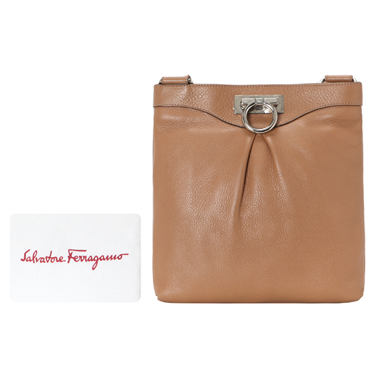 FERRAGAMO(USED)