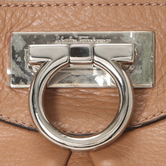 FERRAGAMO(USED)