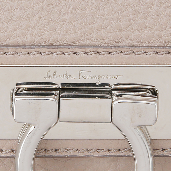 FERRAGAMO(USED)베이지 레더 파니샤 호보백