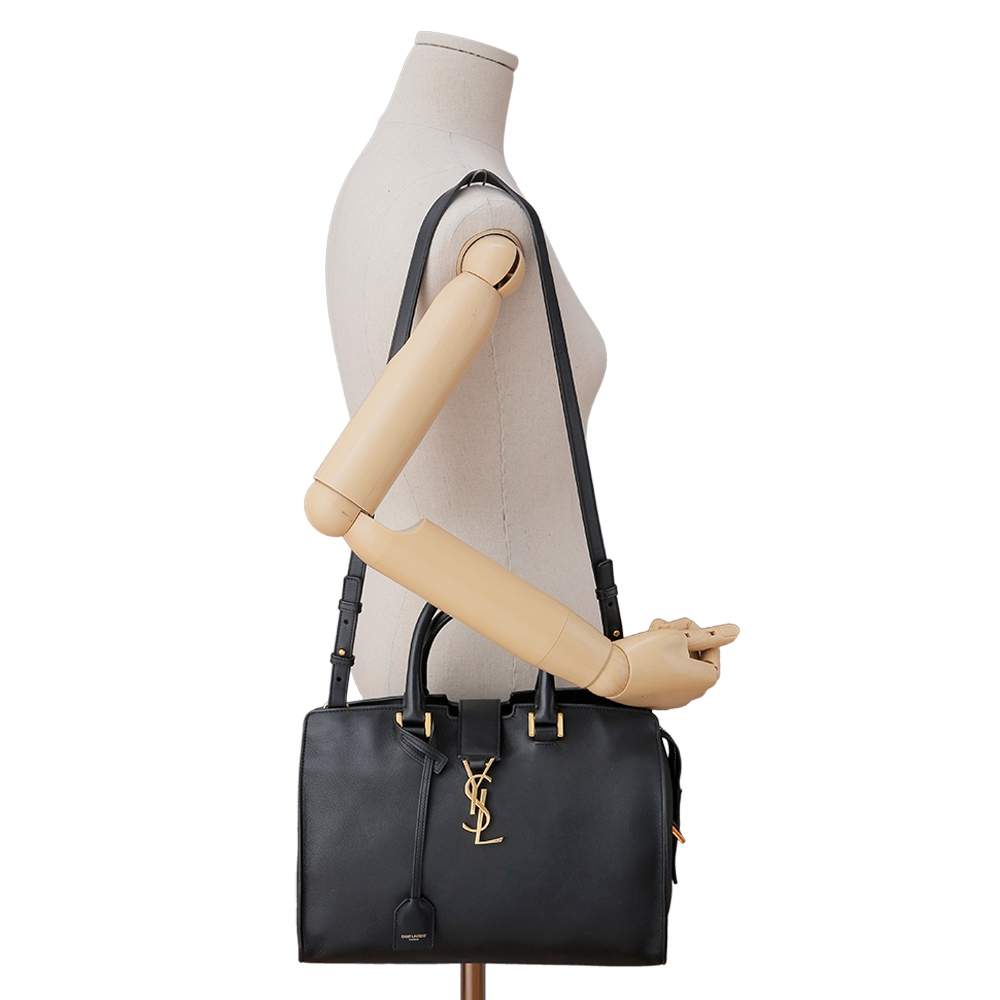 Yves Saint Laurent(USED)생로랑 카바스 블랙 스몰