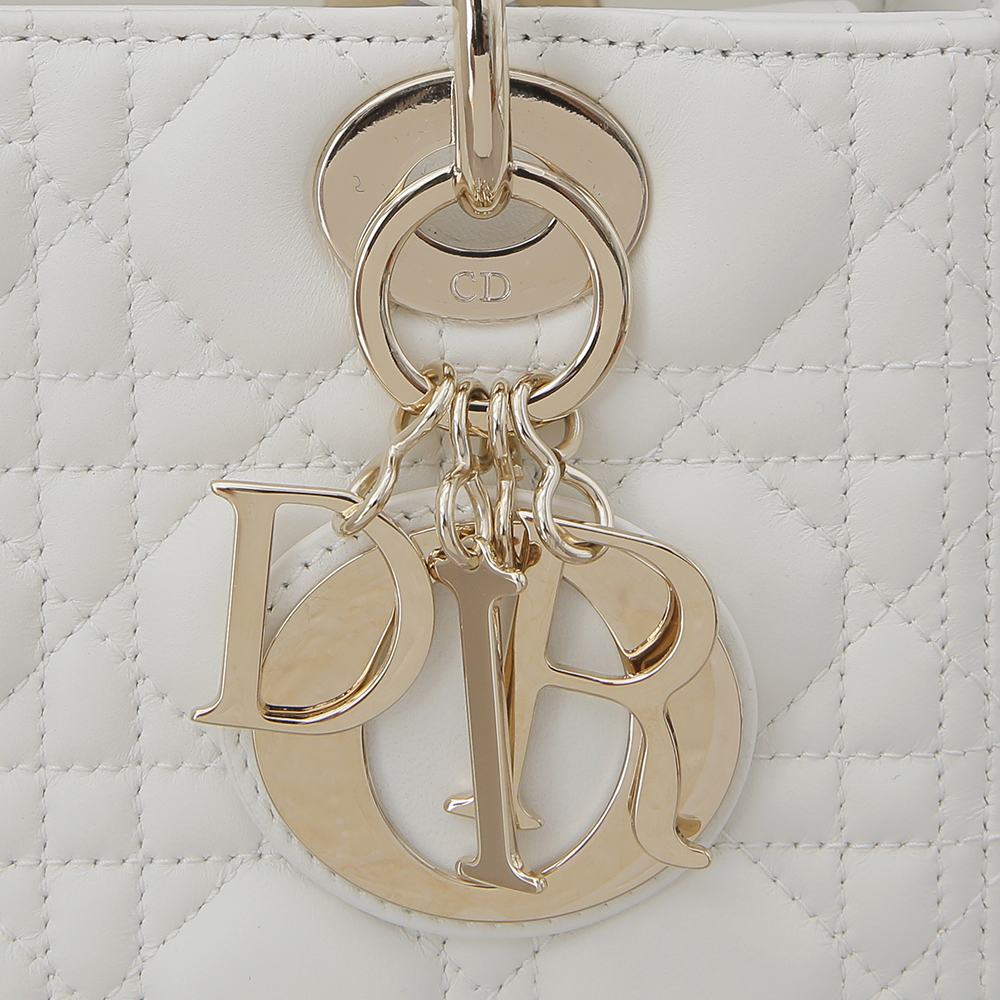 CHRISTIAN DIOR(USED)크리스찬디올 레이디디올 화이트 미듐