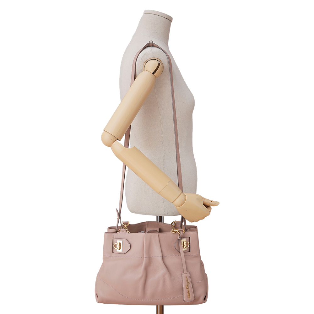 FERRAGAMO(USED)간치니 체인 숄더백